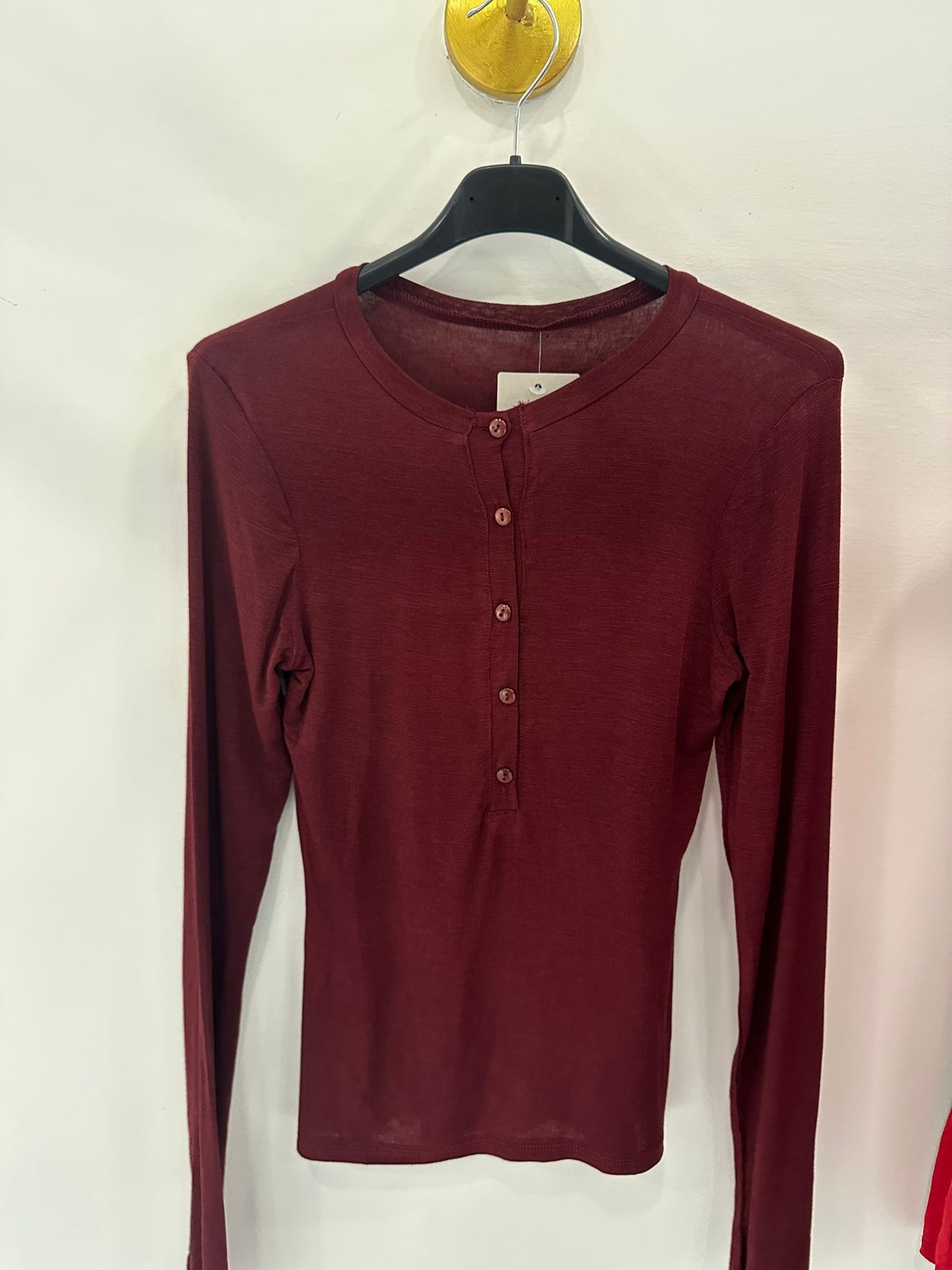 Maglietta bottoncini