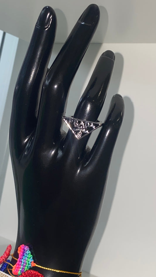Anello “ Mood Prada”
